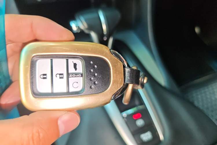 Used Honda Avancier 2017 240TURBO Two-Wheel Drive Premium Edition Vehicle Key