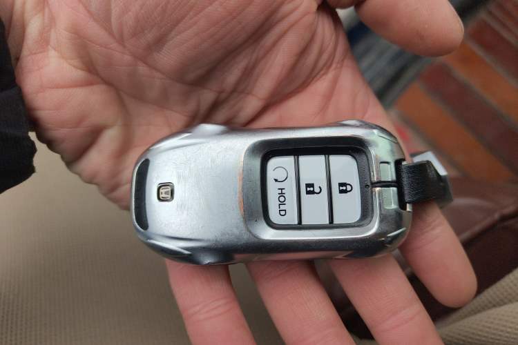 Used Honda Avancier 2017 240TURBO Two-Wheel Drive Comfort Version Vehicle Key