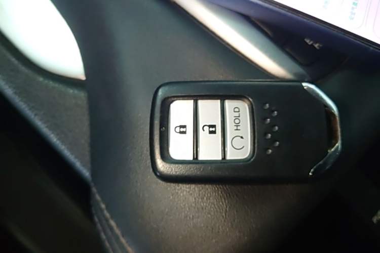 Used Honda Avancier 2017 240TURBO Two-Wheel Drive Comfort Version Vehicle Key