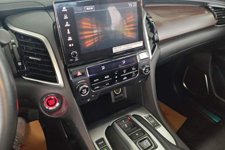 Used Honda Avancier 2017 370TURBO Four-Wheel Drive Prestige Edition Audio And AC Panel
