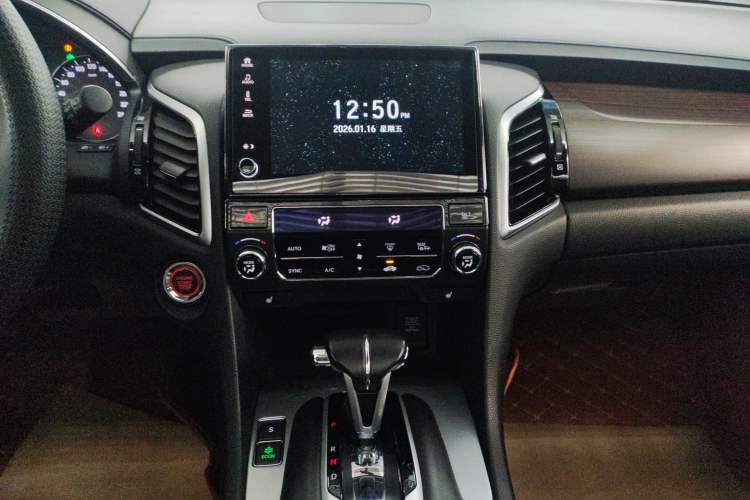 Used Honda Avancier 2017 240TURBO Two-Wheel Drive Luxury Edition Audio And AC Panel