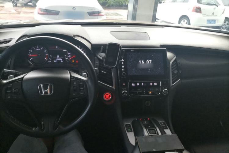 Used Honda Avancier 2017 370TURBO Four-Wheel Drive Prestige Edition Center Console