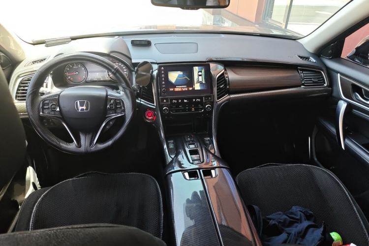 Used Honda Avancier 2017 370TURBO Four-Wheel Drive Supreme Edition Center Console