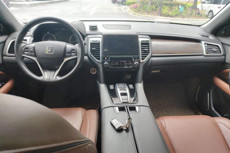 Used Honda Avancier 2017 370TURBO Four-Wheel Drive Prestige Edition Center Console