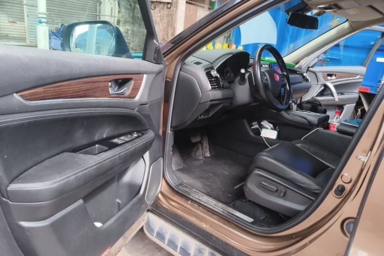 Used Honda Avancier 2017 240TURBO Two-Wheel Drive Premium Edition Driver Seat
