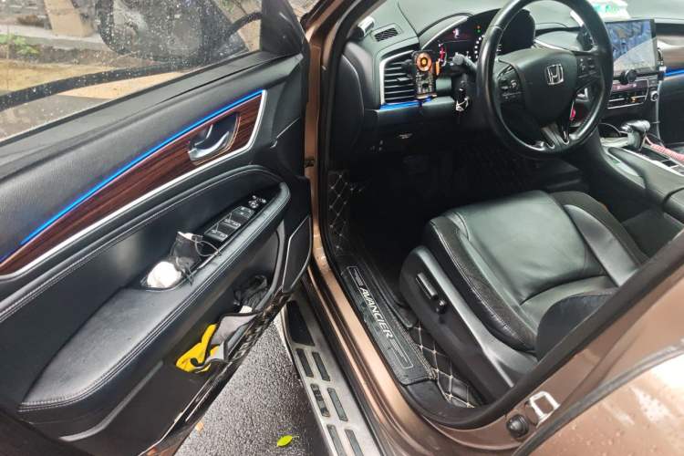 Used Honda Avancier 2017 240TURBO Two-Wheel Drive Comfort Version Driver Seat