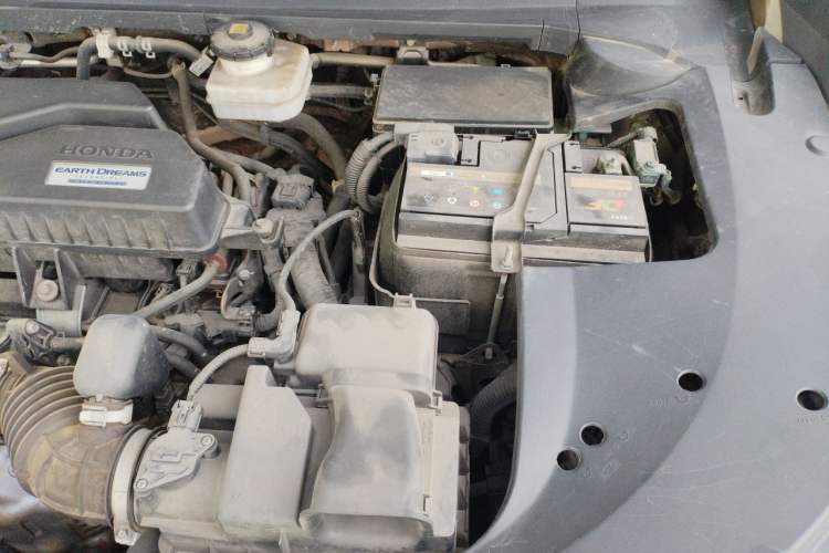Used Honda Avancier 2017 240TURBO Two-Wheel Drive Premium Edition Engine Bay Left