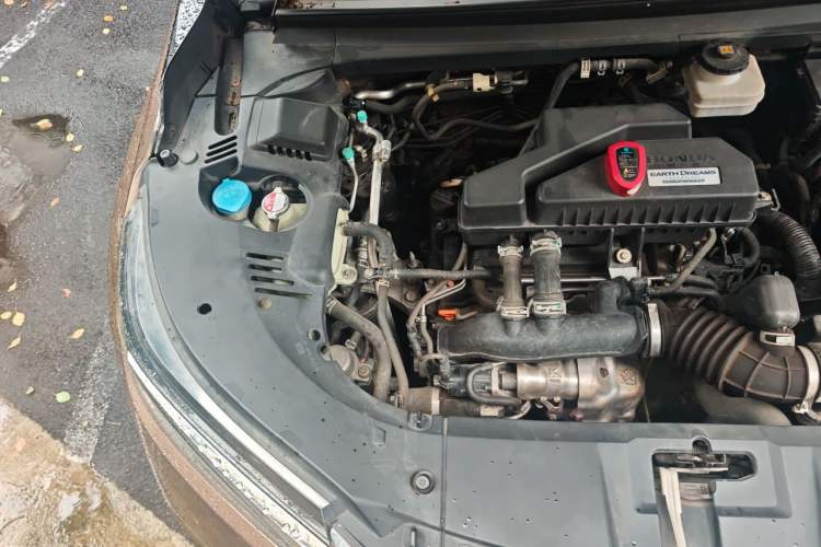 Used Honda Avancier 2017 240TURBO Two-Wheel Drive Comfort Version Engine Bay Right