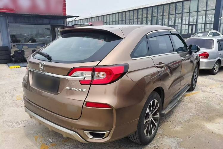 Used Honda Avancier 2017 240TURBO Two-Wheel Drive Luxury Edition Exterior 5