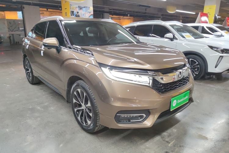 Used Honda Avancier 2017 240TURBO Two-Wheel Drive Premium Edition Front Right 45 Deg
