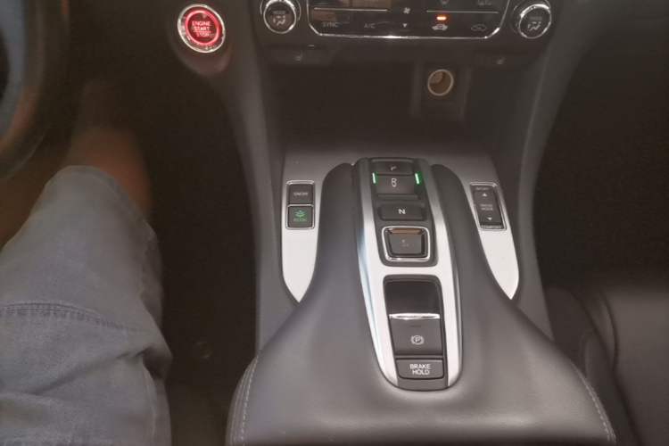Used Honda Avancier 2017 370TURBO Four-Wheel Drive Prestige Edition Gear Lever