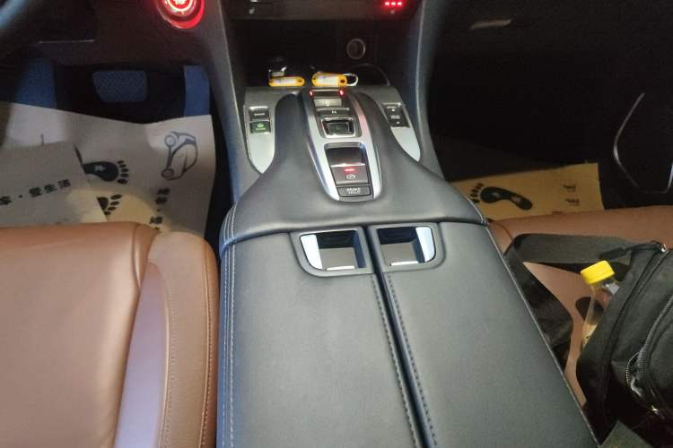 Used Honda Avancier 2017 370TURBO Four-Wheel Drive Prestige Edition Gear Lever