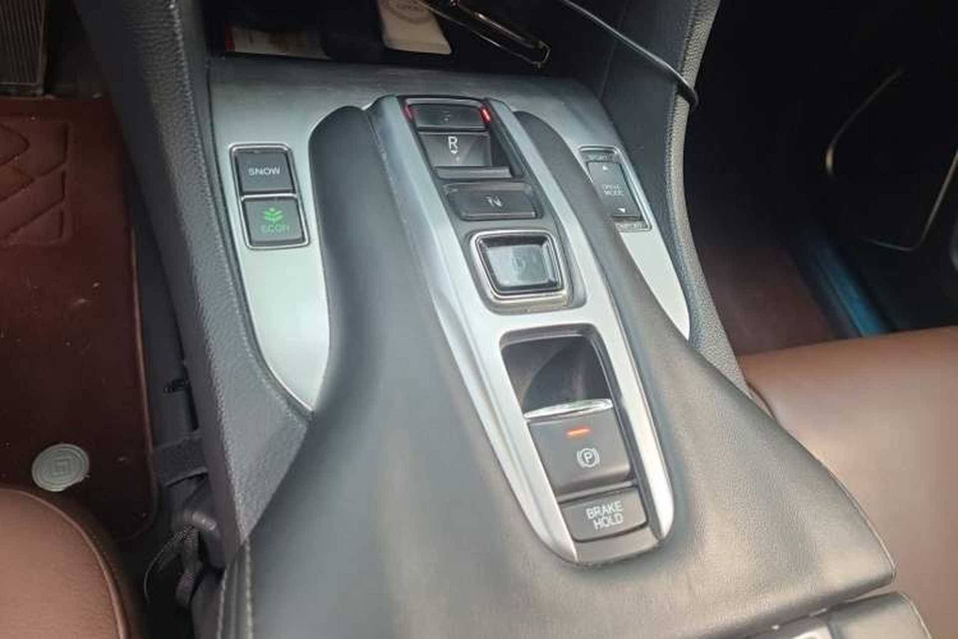 Used Honda Avancier 2017 370TURBO 2WD Luxury Edition Gear Lever