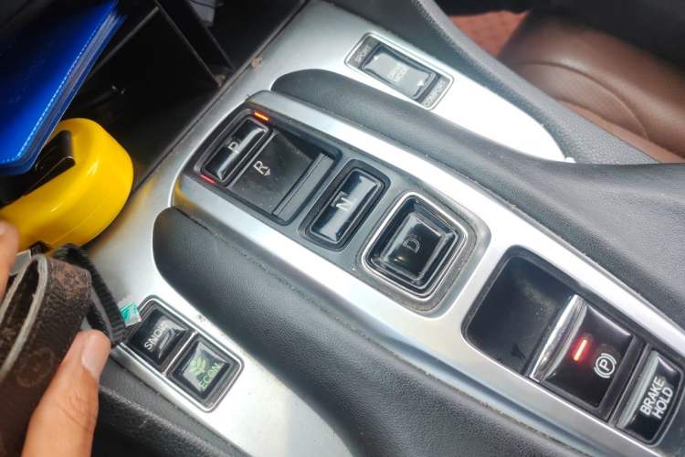 Used Honda Avancier 2017 370TURBO Four-Wheel Drive Supreme Edition Gear Lever