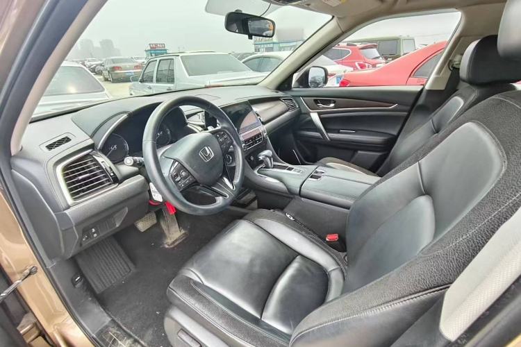 Used Honda Avancier 2017 240TURBO Two-Wheel Drive Luxury Edition Interior 2