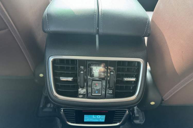 Used Honda Avancier 2017 370TURBO Four-Wheel Drive Prestige Edition Interior 9
