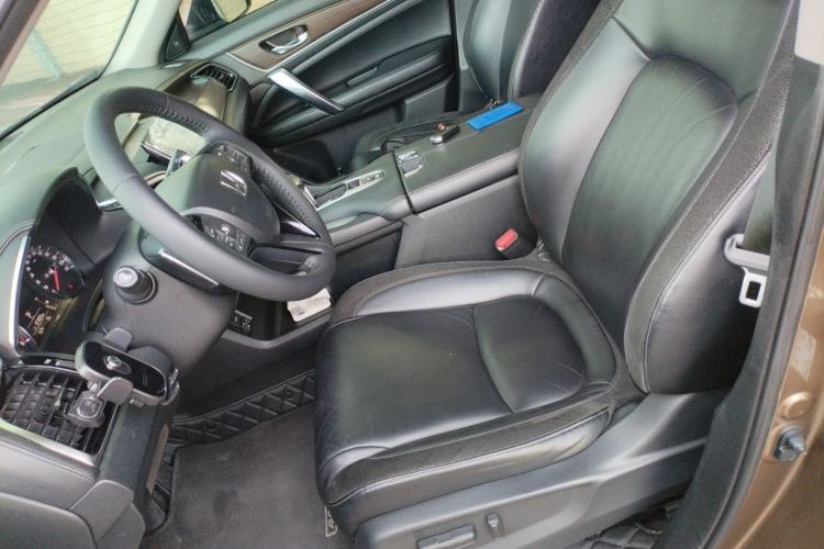 Used Honda Avancier 2017 240TURBO Two-Wheel Drive Premium Edition Left Front Seat