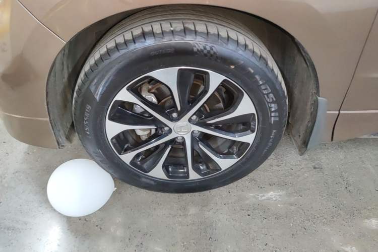 Used Honda Avancier 2017 240TURBO Two-Wheel Drive Premium Edition Left Front Wheel Hub