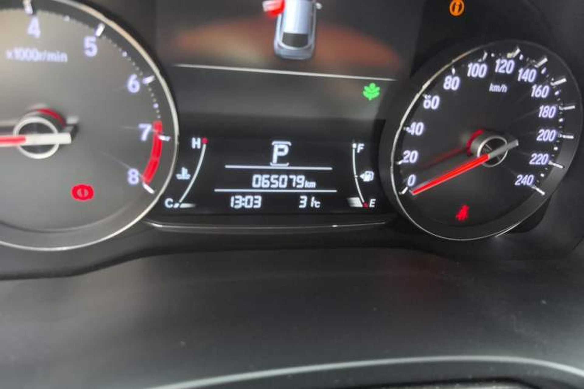 Used Honda Avancier 2017 370TURBO Four-Wheel Drive Prestige Edition Odometer Close Up