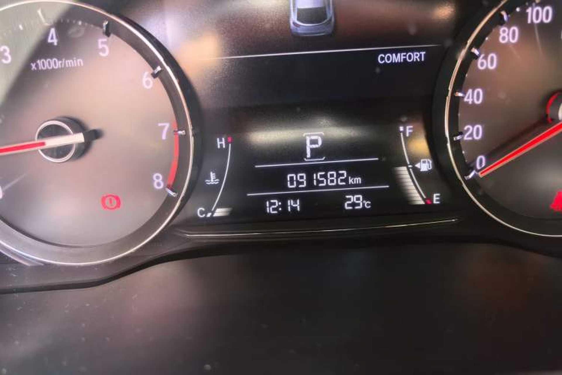 Used Honda Avancier 2017 370TURBO Four-Wheel Drive Prestige Edition Odometer Close Up