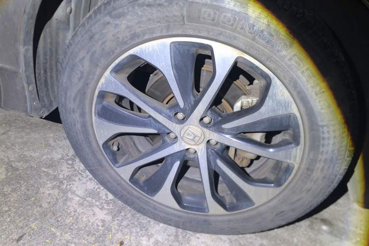 Used Honda Avancier 2017 240TURBO Two-Wheel Drive Premium Edition Right Front Wheel Hub