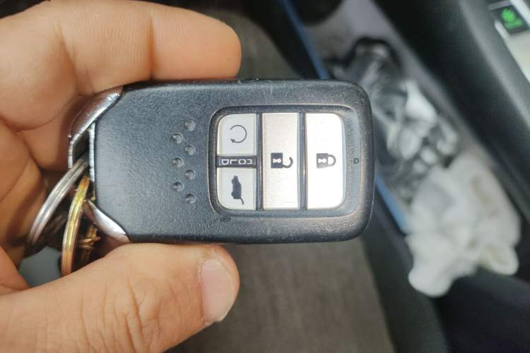 Used Honda Avancier 2017 240TURBO Two-Wheel Drive Premium Edition Vehicle Key