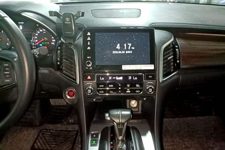 Used Honda Avancier 2019 240TURBO Two-Wheel Drive Premium Edition Audio And AC Panel