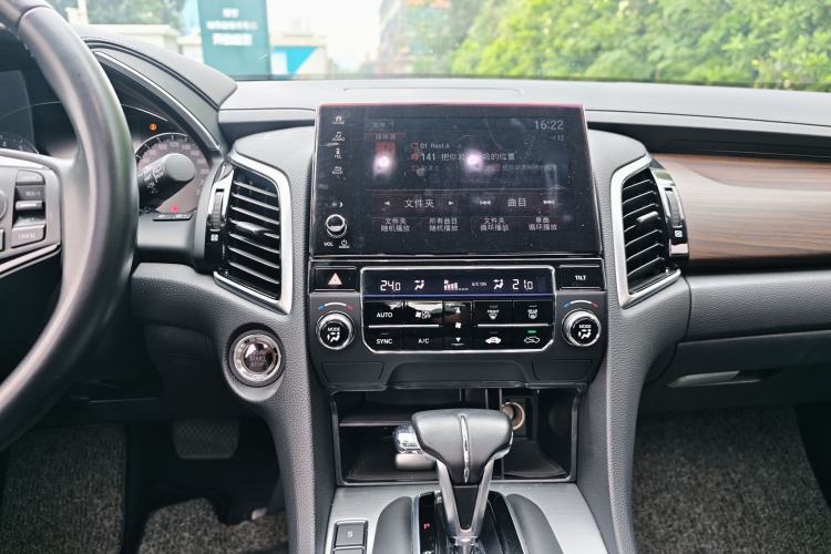 Used Honda Avancier 2019 240TURBO Two-Wheel Drive Comfort Version Audio And AC Panel