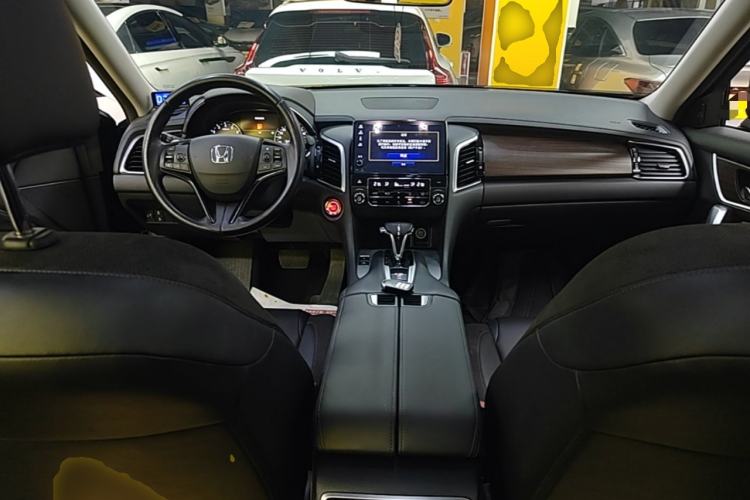 Used Honda Avancier 2019 240TURBO Two-Wheel Drive Comfort Version Center Console