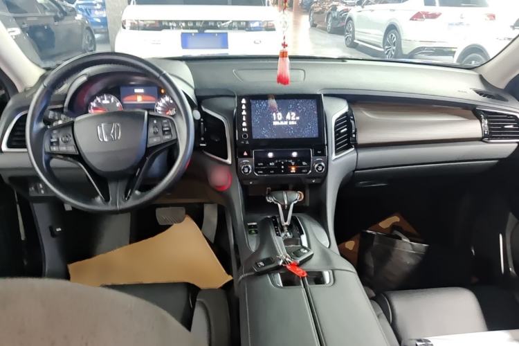 Used Honda Avancier 2019 240TURBO Two-Wheel Drive Luxury Edition Center Console