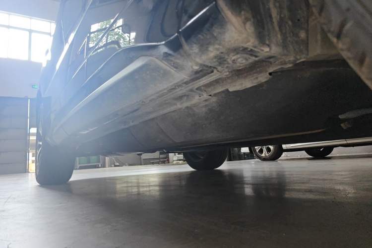 Used Honda Avancier 2019 240TURBO Two-Wheel Drive Premium Edition Chassis Front Right