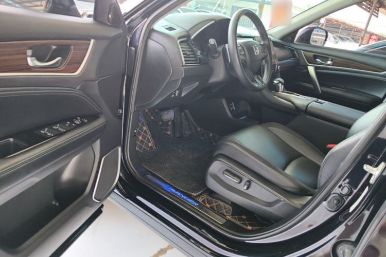 Used Honda Avancier 2019 240TURBO Two-Wheel Drive Luxury Edition Driver Seat