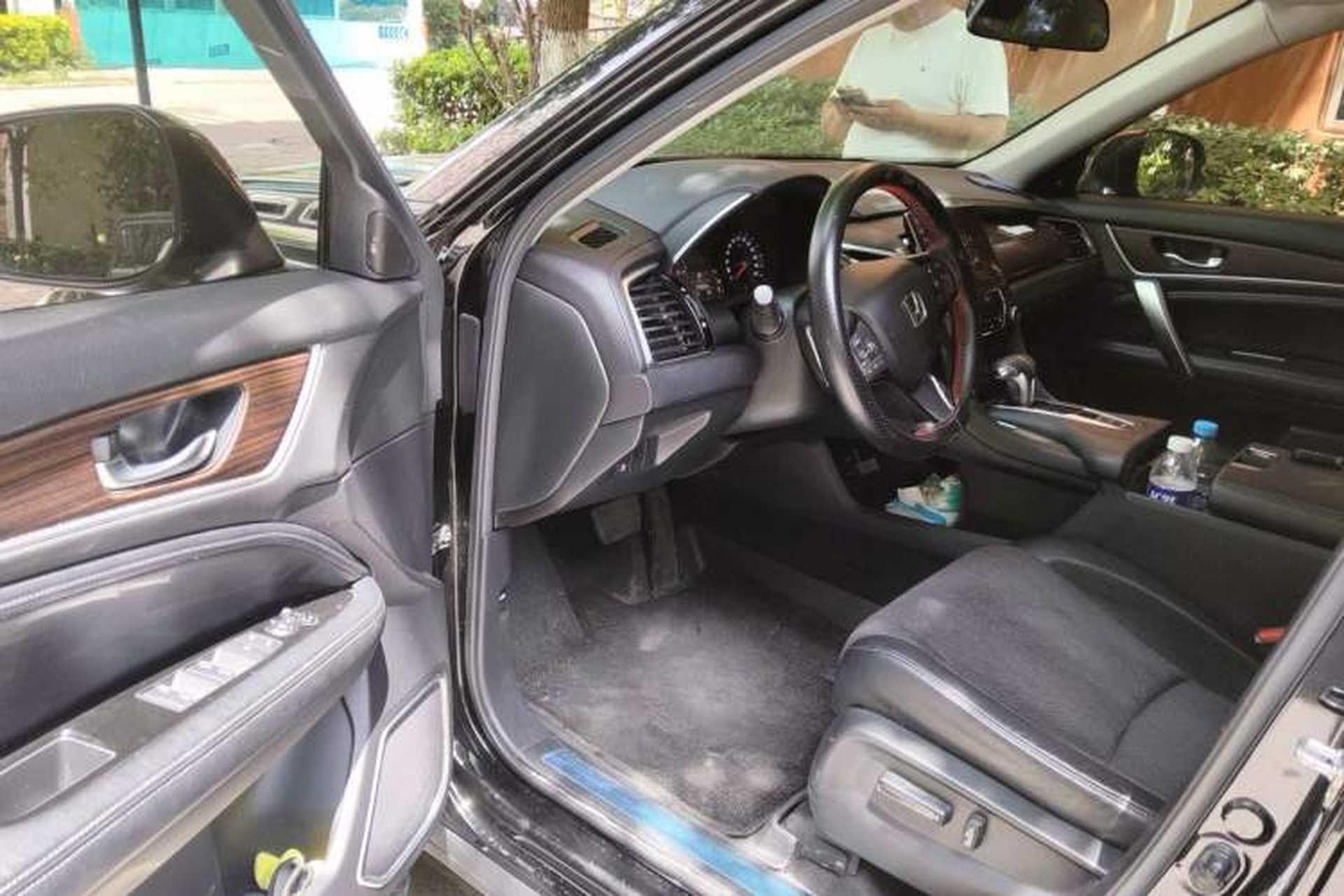 Used Honda Avancier 2019 240TURBO Two-Wheel Drive Elite Edition Driver Seat