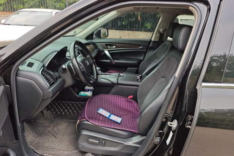 Used Honda Avancier 2019 240TURBO Two-Wheel Drive Elite Edition Driver Seat