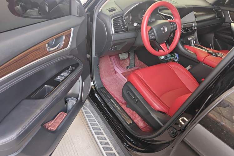 Used Honda Avancier 2019 240TURBO Two-Wheel Drive Elite Edition Driver Seat