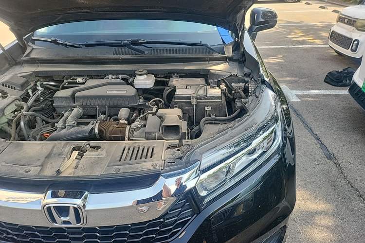 Used Honda Avancier 2019 240TURBO Two-Wheel Drive Elite Edition Engine Bay Left