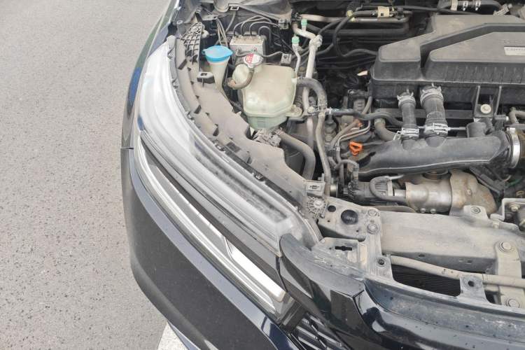 Used Honda Avancier 2019 240TURBO Two-Wheel Drive Premium Edition Engine Bay Right