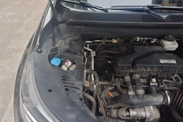 Used Honda Avancier 2019 240TURBO Two-Wheel Drive Elite Edition Engine Bay Right