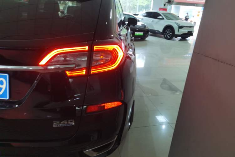 Used Honda Avancier 2019 240TURBO Two-Wheel Drive Premium Edition Exterior 3