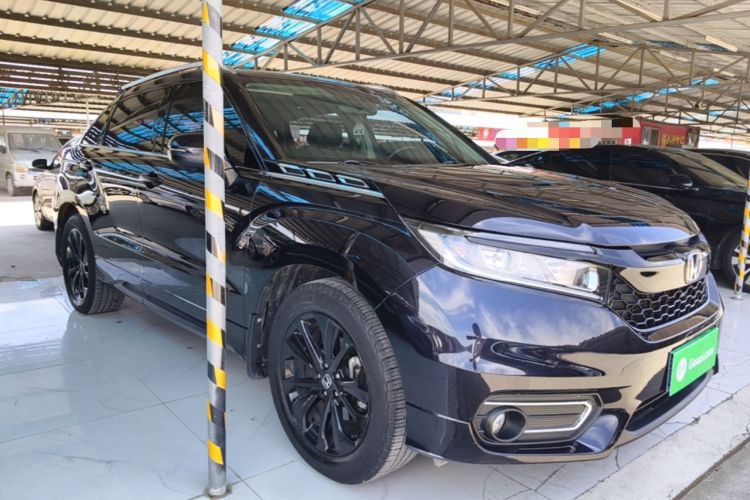 Used Honda Avancier 2019 240TURBO Two-Wheel Drive Luxury Edition Front Right 45 Deg