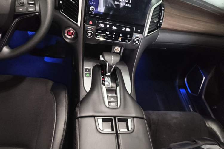 Used Honda Avancier 2019 240TURBO Two-Wheel Drive Elite Edition Gear Lever