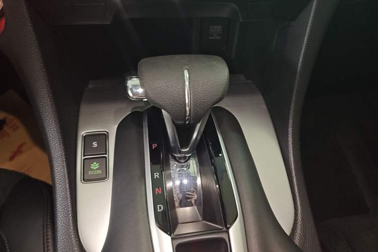 Used Honda Avancier 2019 240TURBO Two-Wheel Drive Elite Edition Gear Lever