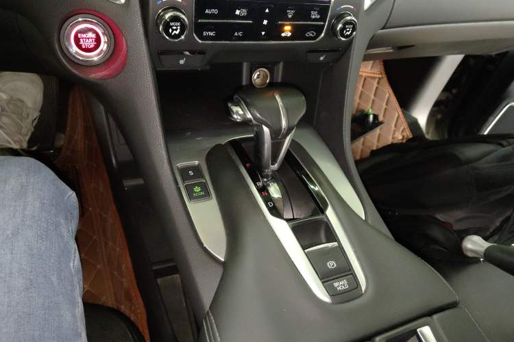 Used Honda Avancier 2019 240TURBO Two-Wheel Drive Luxury Edition Gear Lever