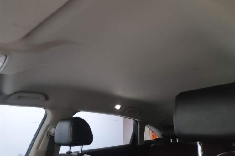 Used Honda Avancier 2019 240TURBO Two-Wheel Drive Elite Edition Headliner