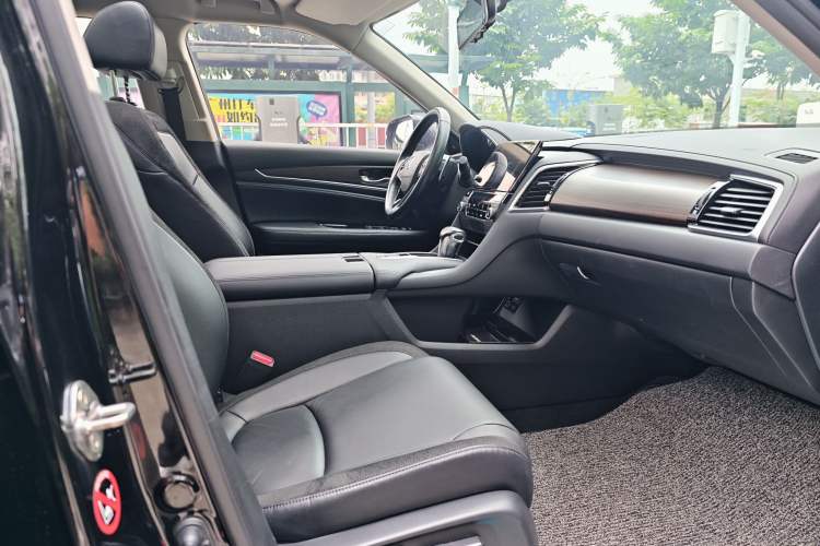Used Honda Avancier 2019 240TURBO Two-Wheel Drive Comfort Version Interior 9