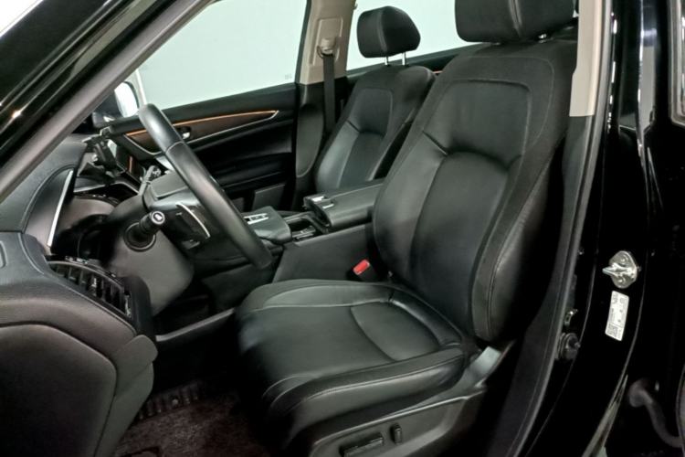 Used Honda Avancier 2019 240TURBO Two-Wheel Drive Premium Edition Left Front Seat