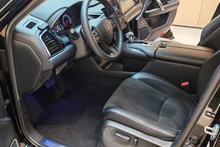 Used Honda Avancier 2019 240TURBO Two-Wheel Drive Elite Edition Left Front Seat