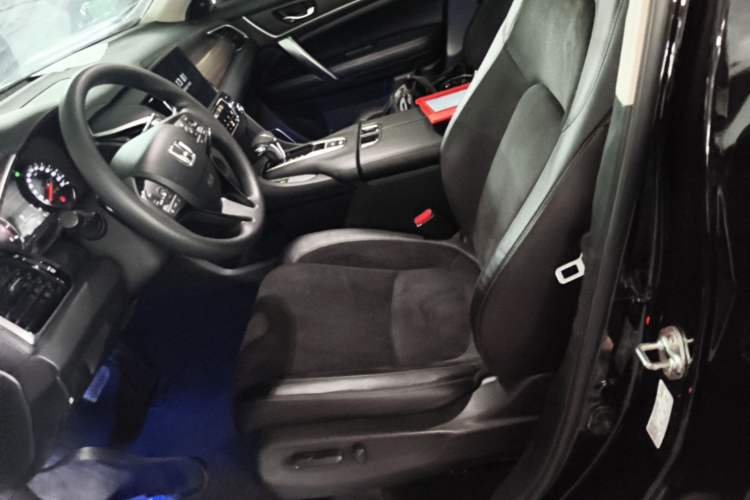 Used Honda Avancier 2019 240TURBO Two-Wheel Drive Elite Edition Left Front Seat