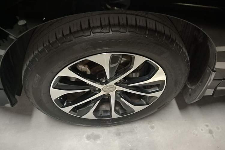 Used Honda Avancier 2019 240TURBO Two-Wheel Drive Luxury Edition Left Front Wheel Hub