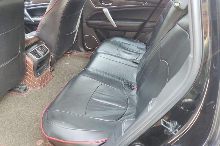 Used Honda Avancier 2019 240TURBO Two-Wheel Drive Comfort Version Left Rear Seat